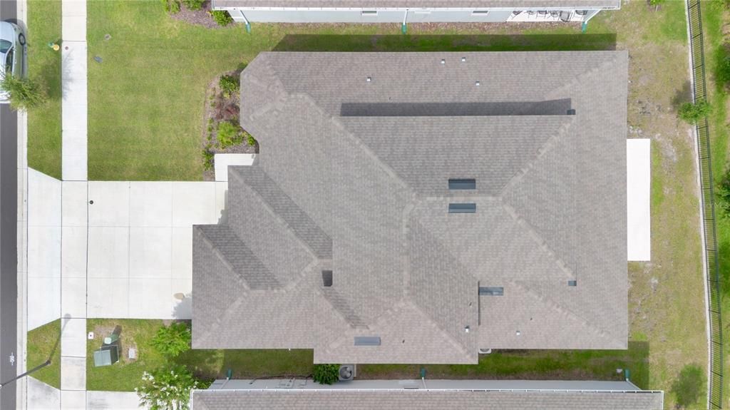 For Sale: $650,000 (5 beds, 4 baths, 3329 Square Feet)