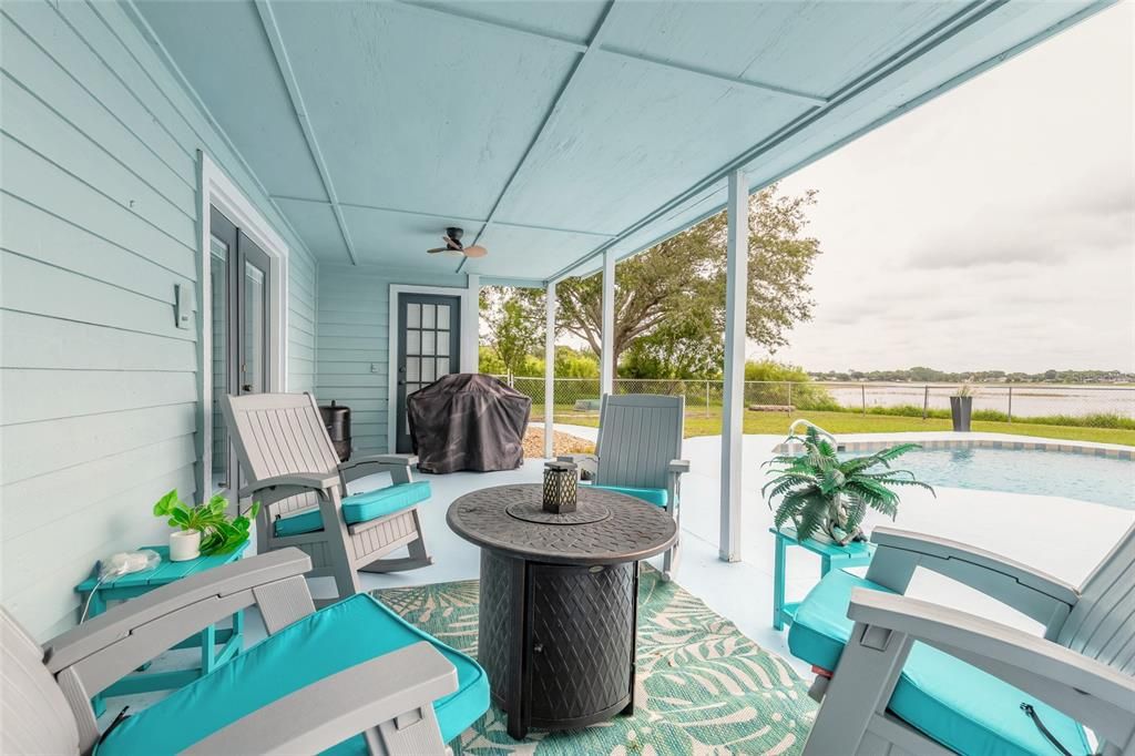 For Sale: $649,000 (4 beds, 3 baths, 2912 Square Feet)