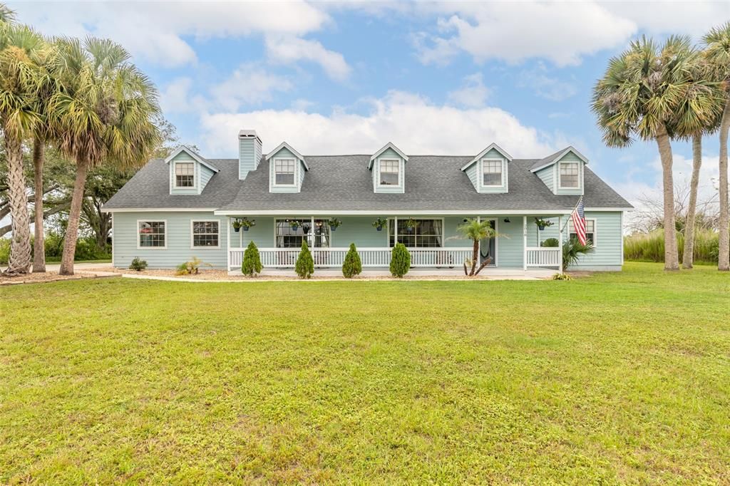 For Sale: $649,000 (4 beds, 3 baths, 2912 Square Feet)