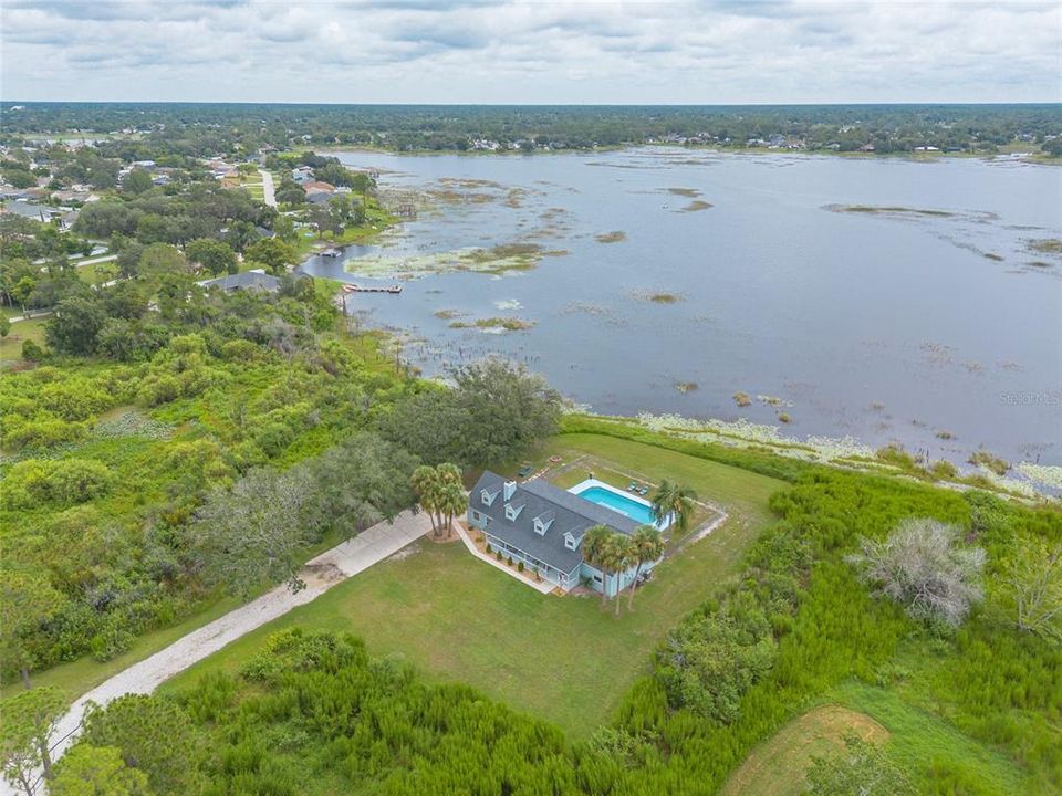 For Sale: $649,000 (4 beds, 3 baths, 2912 Square Feet)