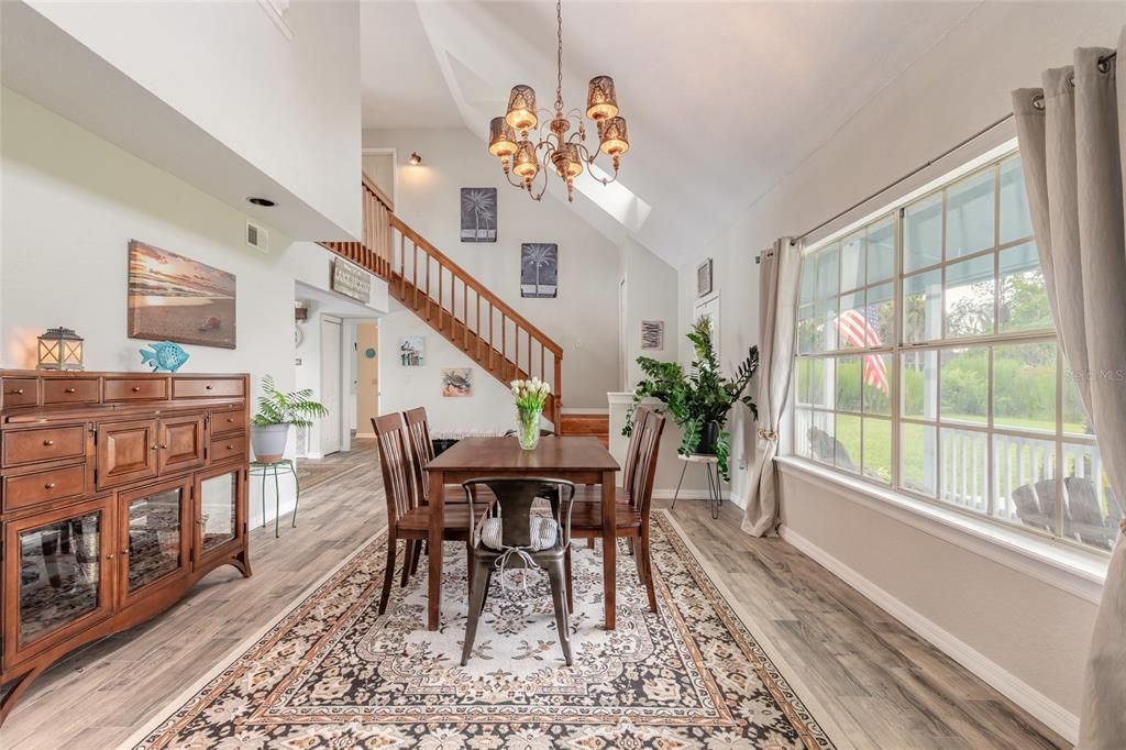 For Sale: $649,000 (4 beds, 3 baths, 2912 Square Feet)