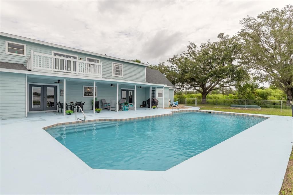 For Sale: $649,000 (4 beds, 3 baths, 2912 Square Feet)