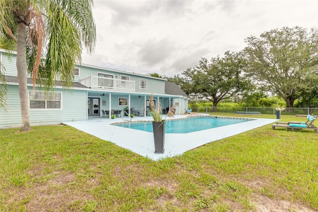 For Sale: $649,000 (4 beds, 3 baths, 2912 Square Feet)