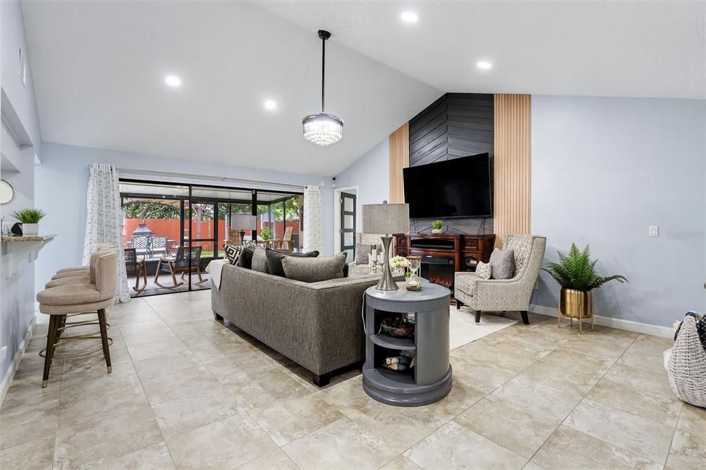 For Sale: $475,000 (3 beds, 2 baths, 1545 Square Feet)