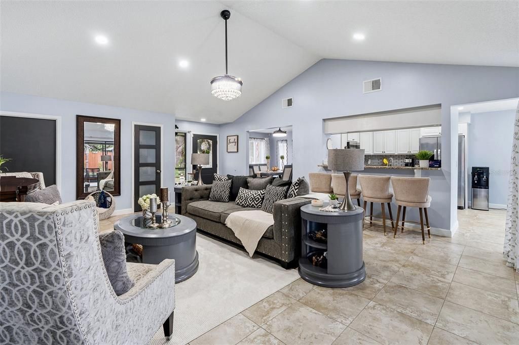 For Sale: $475,000 (3 beds, 2 baths, 1545 Square Feet)