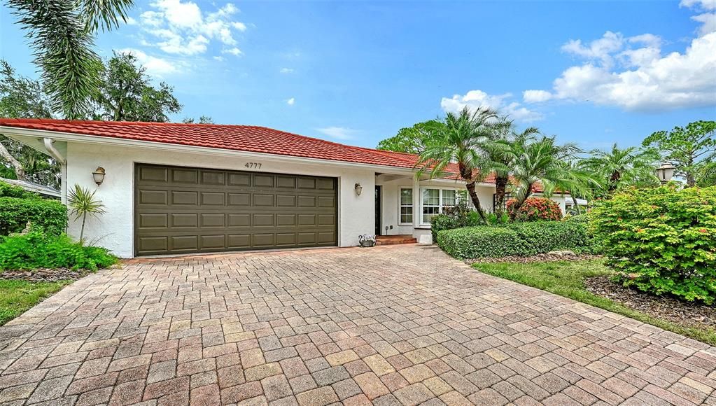 : $529,000 (3 camas, 3 baños, 2334 Pies cuadrados)
