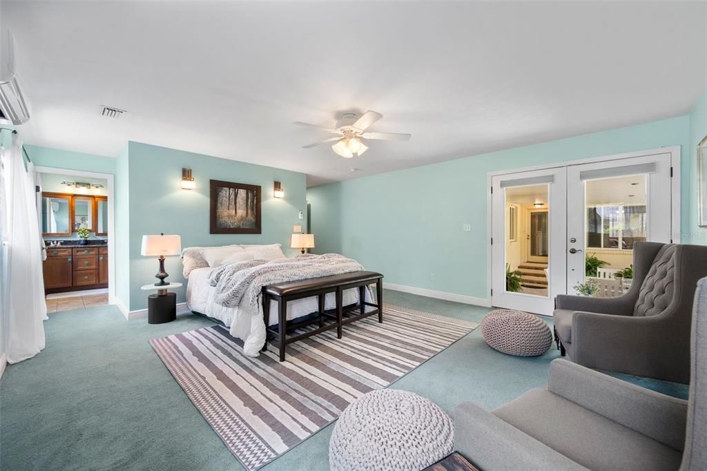 For Sale: $445,000 (3 beds, 2 baths, 2394 Square Feet)