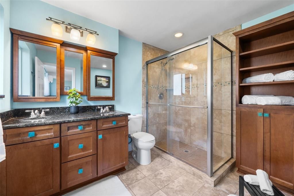 For Sale: $445,000 (3 beds, 2 baths, 2394 Square Feet)