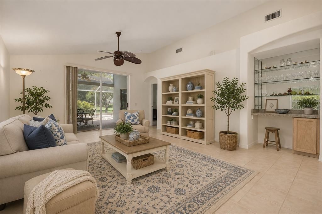 For Sale: $375,000 (3 beds, 2 baths, 2032 Square Feet)