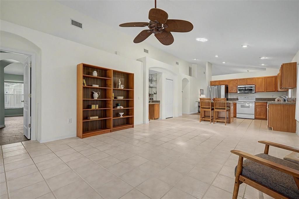 For Sale: $375,000 (3 beds, 2 baths, 2032 Square Feet)