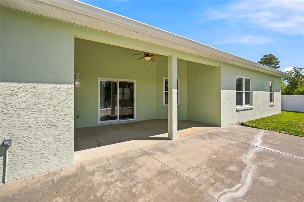 En Venta: $349,900 (3 camas, 2 baños, 2160 Pies cuadrados)