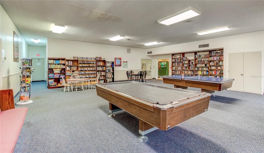 For Sale: $345,000 (3 beds, 2 baths, 1721 Square Feet)