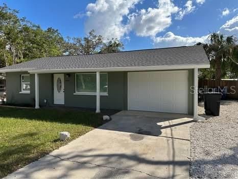 For Sale: $499,900 (5 beds, 2 baths, 1588 Square Feet)