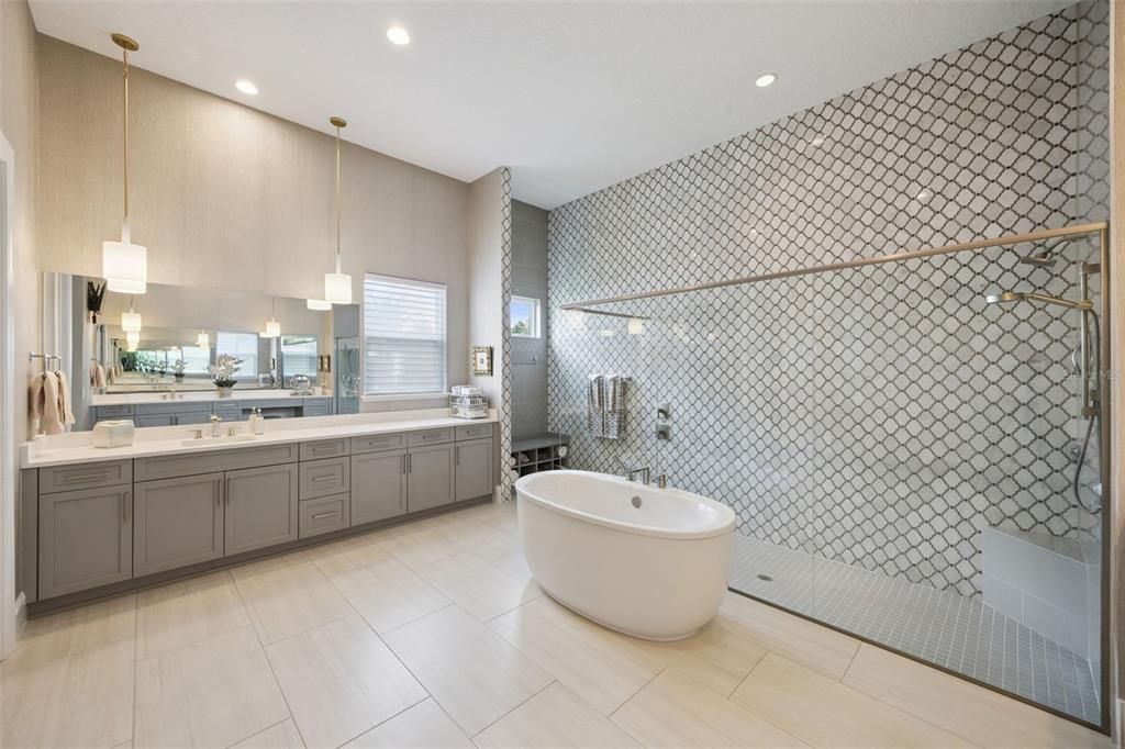 En Venta: $3,995,000 (5 camas, 6 baños, 5783 Pies cuadrados)