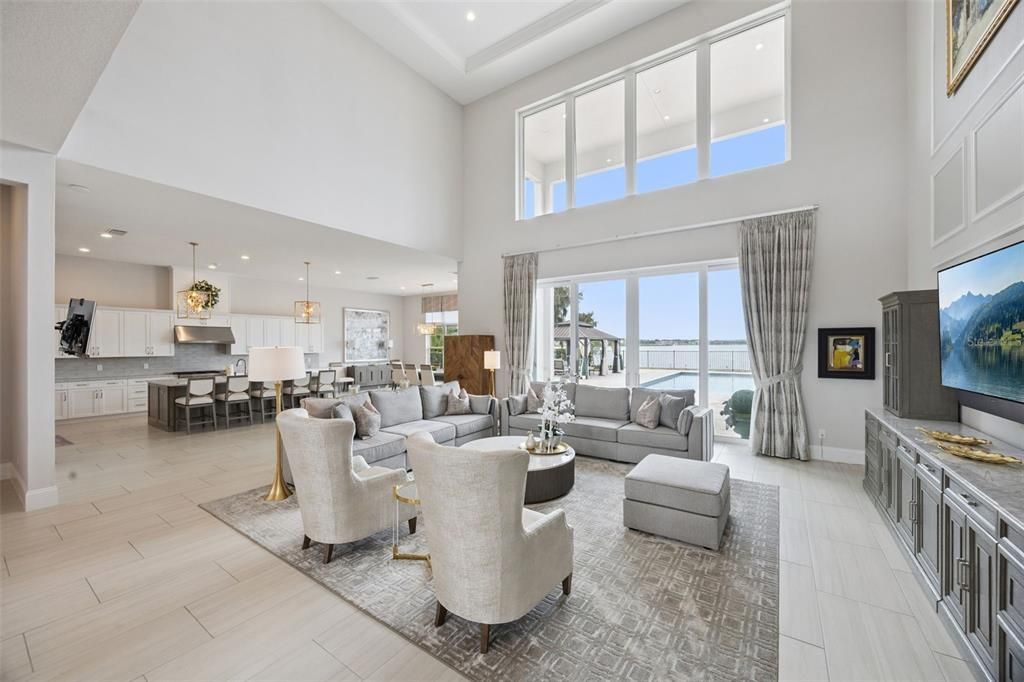 En Venta: $3,995,000 (5 camas, 6 baños, 5783 Pies cuadrados)