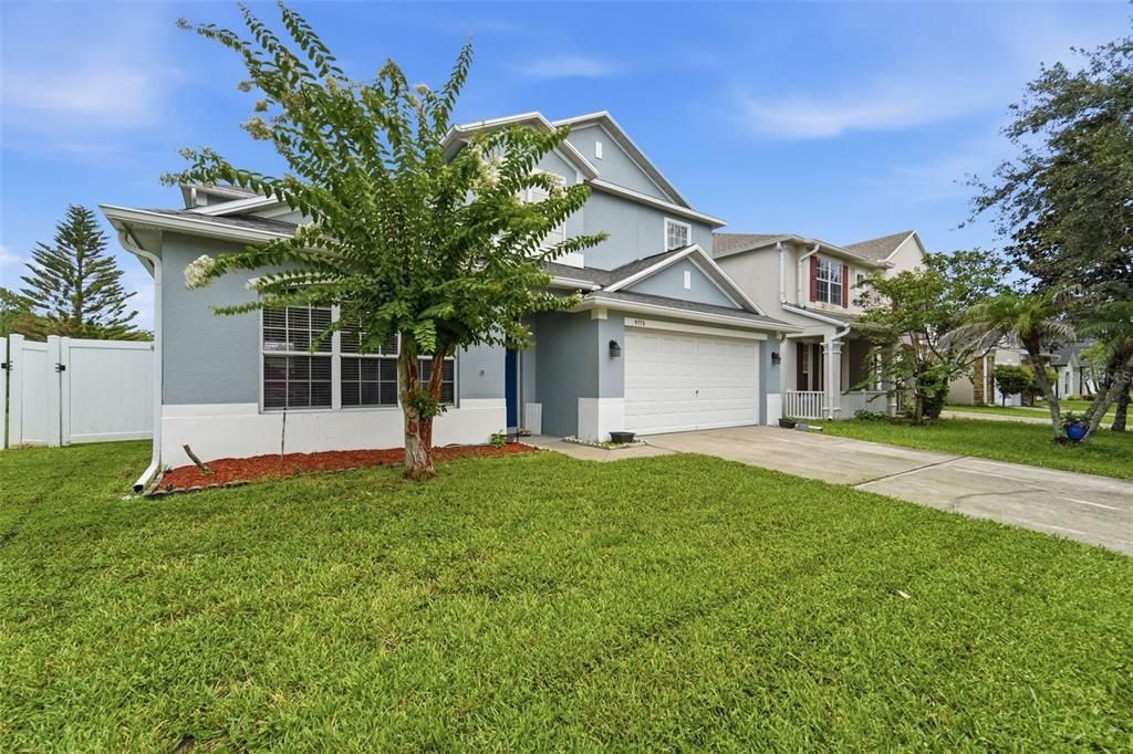 For Sale: $499,000 (3 beds, 2 baths, 2155 Square Feet)