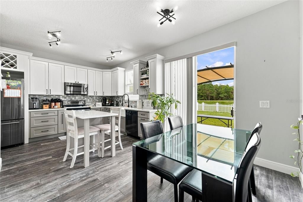 For Sale: $499,000 (3 beds, 2 baths, 2155 Square Feet)