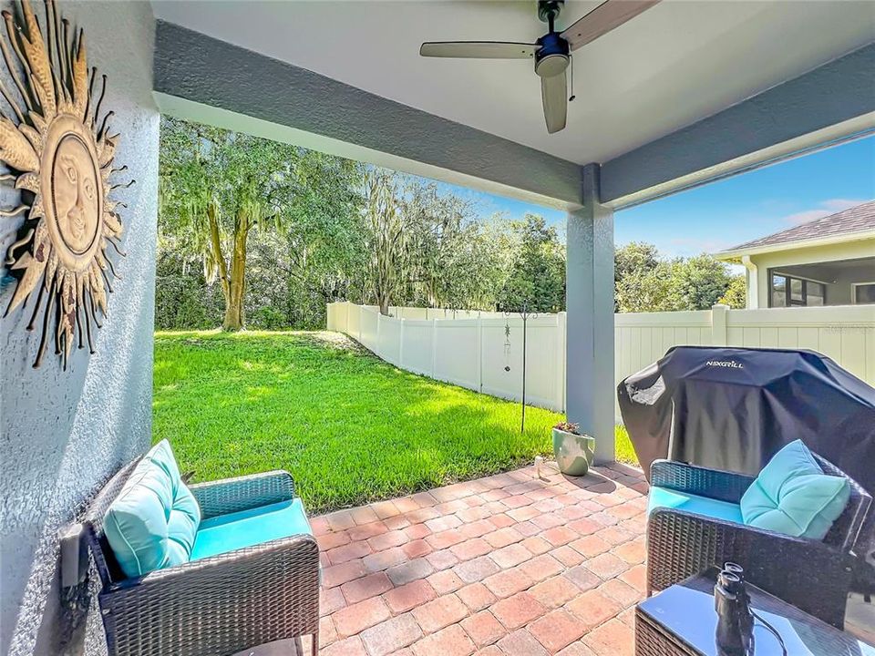 For Sale: $547,900 (3 beds, 3 baths, 2317 Square Feet)