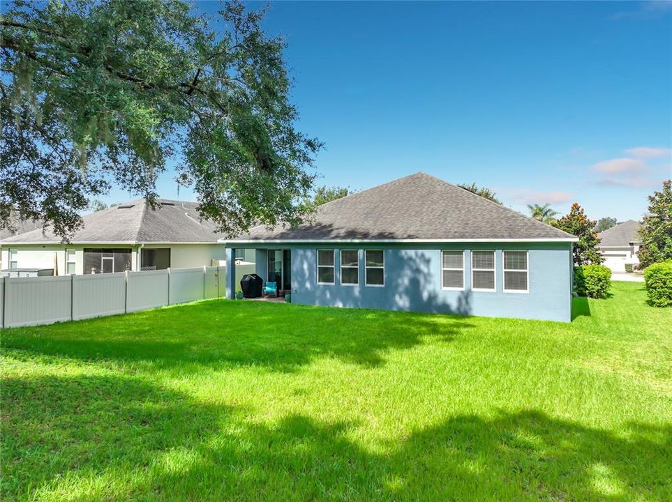 For Sale: $547,900 (3 beds, 3 baths, 2317 Square Feet)