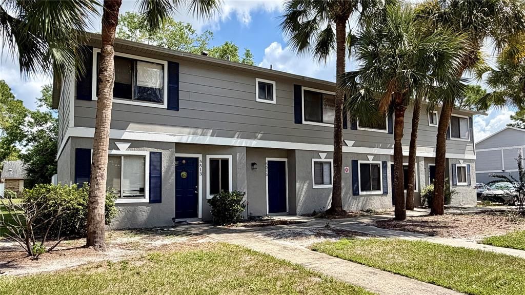 For Rent: $1,495 (2 beds, 1 baths, 996 Square Feet)