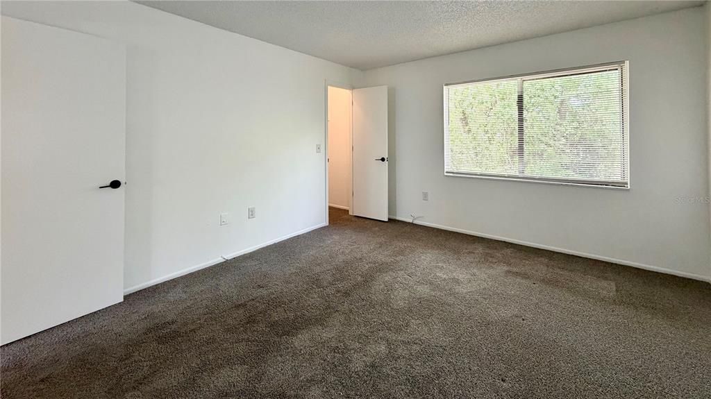 For Rent: $1,495 (2 beds, 1 baths, 996 Square Feet)