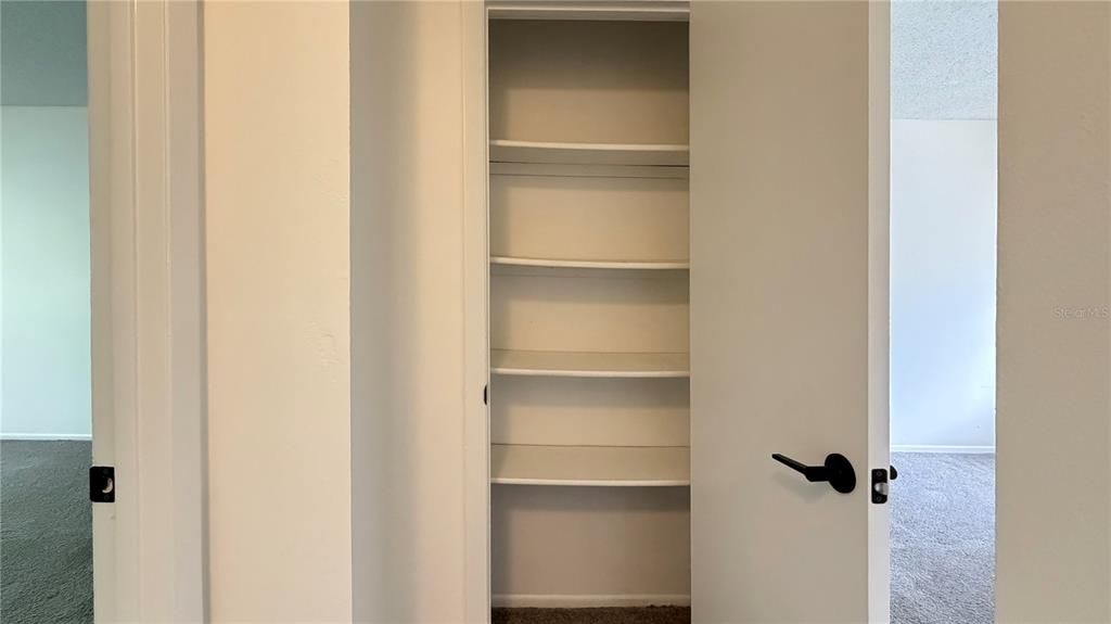 For Rent: $1,495 (2 beds, 1 baths, 996 Square Feet)
