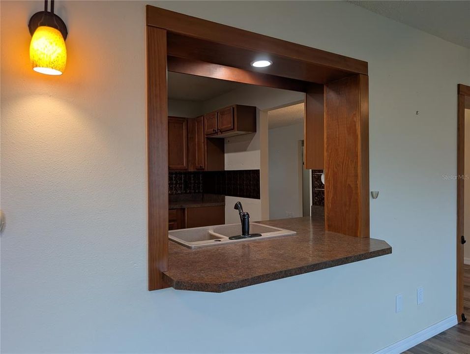 For Sale: $280,000 (2 beds, 2 baths, 1576 Square Feet)