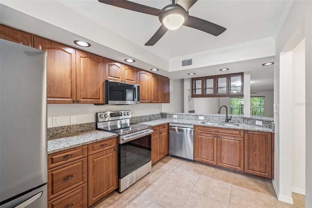 En Venta: $260,000 (2 camas, 2 baños, 1635 Pies cuadrados)
