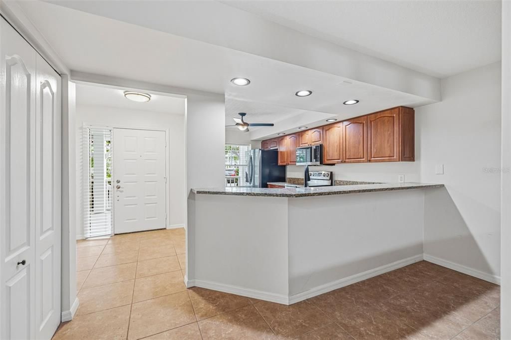 En Venta: $260,000 (2 camas, 2 baños, 1635 Pies cuadrados)