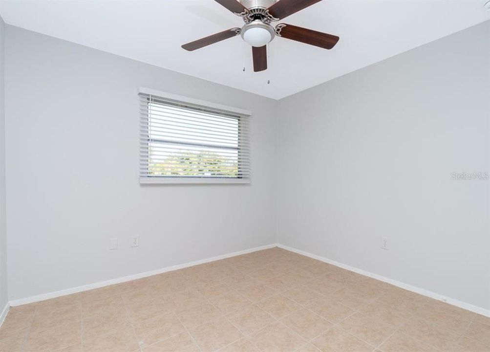 For Rent: $1,850 (4 beds, 2 baths, 1457 Square Feet)