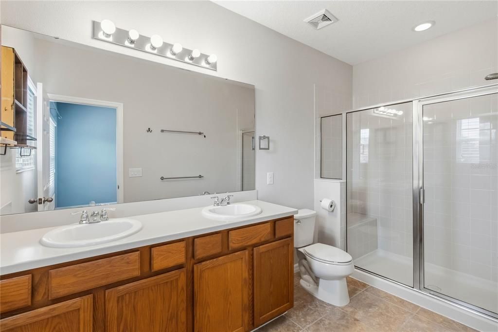 En Venta: $420,000 (3 camas, 2 baños, 1881 Pies cuadrados)