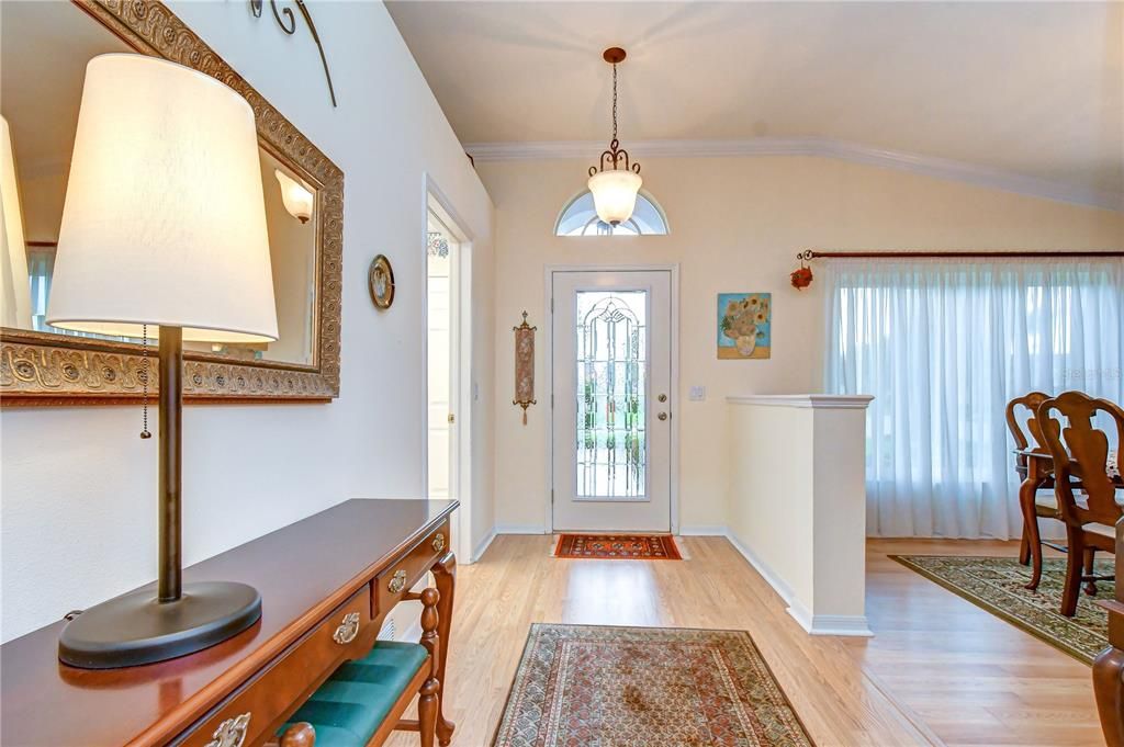 На продажу: $439,900 (3 спален, 2 ванн, 1515 Квадратных фут)