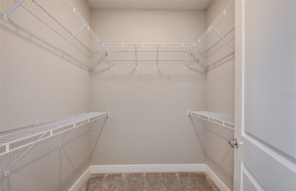 For Sale: $363,450 (2 beds, 2 baths, 1655 Square Feet)