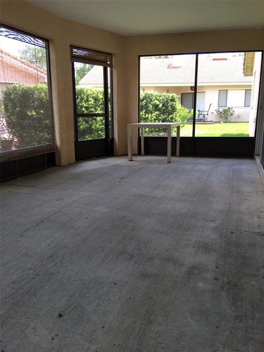 For Rent: $2,300 (3 beds, 2 baths, 1575 Square Feet)