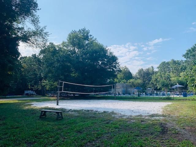 For Rent: $2,300 (3 beds, 2 baths, 1575 Square Feet)