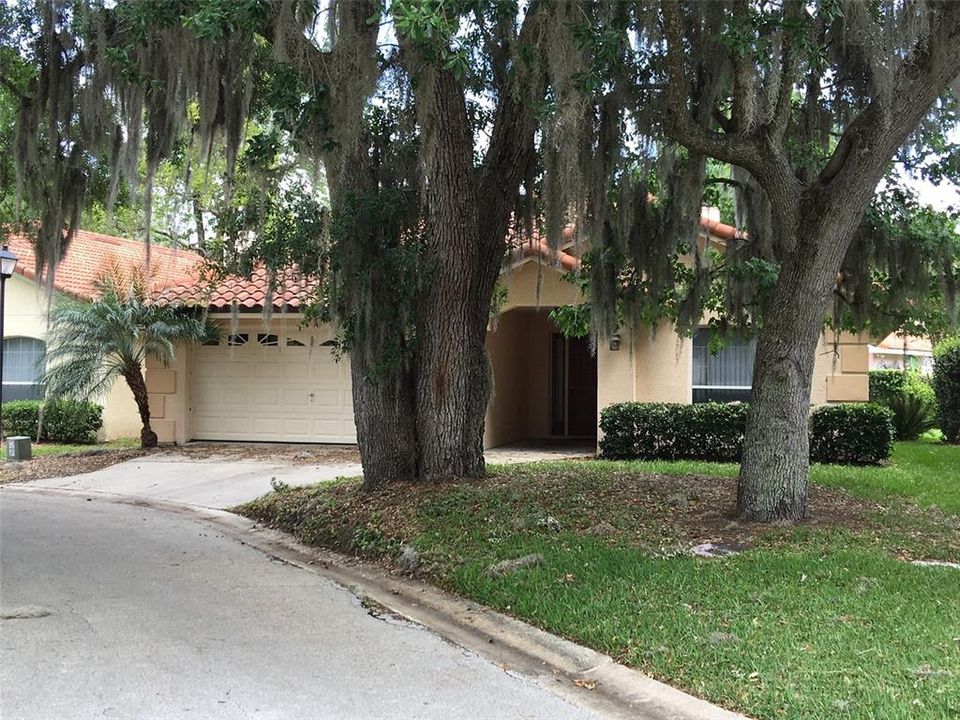 For Rent: $2,300 (3 beds, 2 baths, 1575 Square Feet)