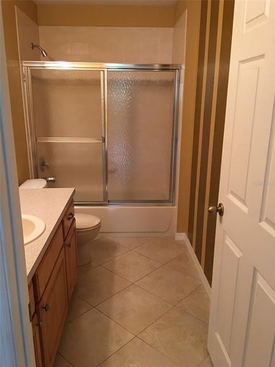 For Rent: $2,300 (3 beds, 2 baths, 1575 Square Feet)