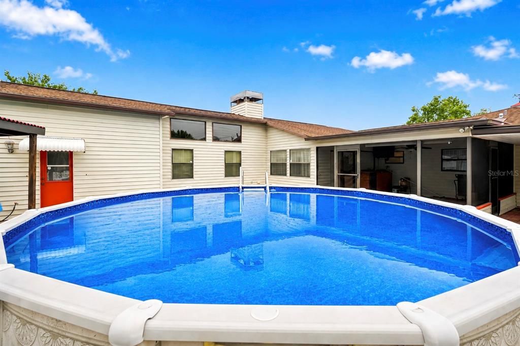 En Venta: $440,000 (3 camas, 3 baños, 1994 Pies cuadrados)