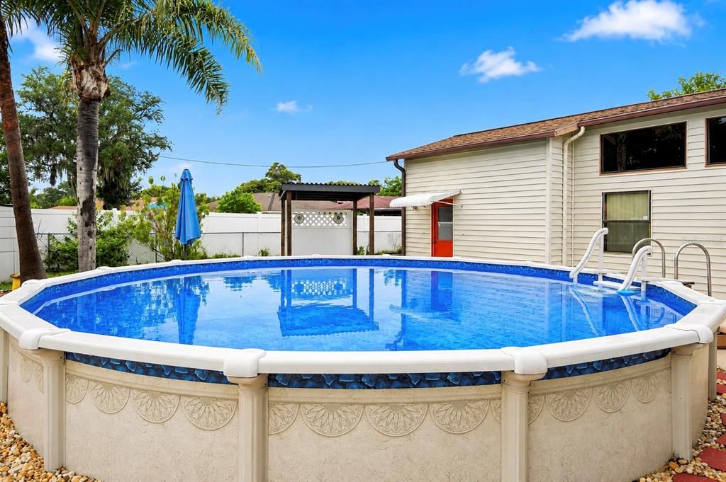 En Venta: $440,000 (3 camas, 3 baños, 1994 Pies cuadrados)