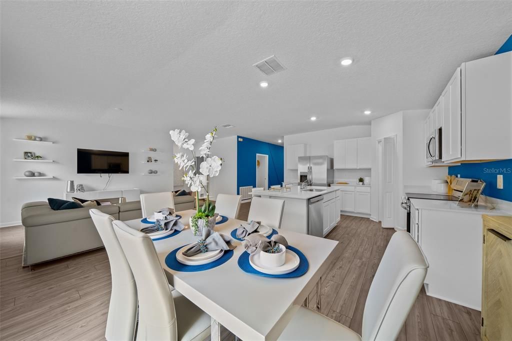 For Sale: $307,990 (4 beds, 2 baths, 1821 Square Feet)