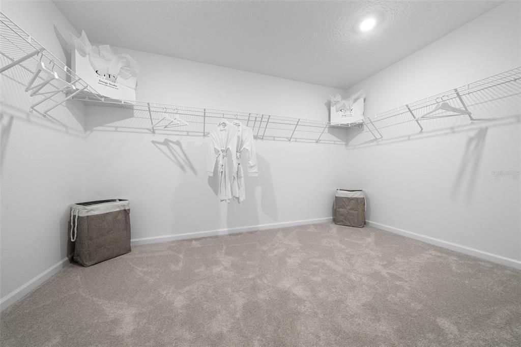 For Sale: $307,990 (4 beds, 2 baths, 1821 Square Feet)