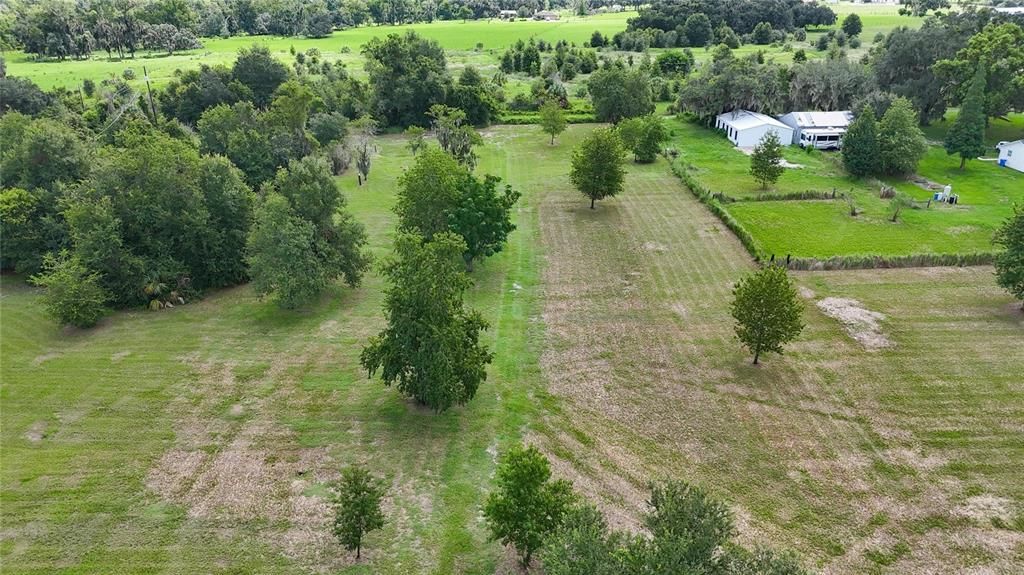 На продажу: $534,000 (5.99 acres)