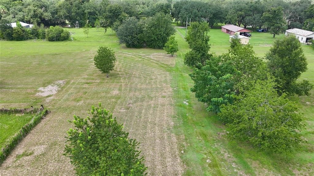 На продажу: $534,000 (5.99 acres)
