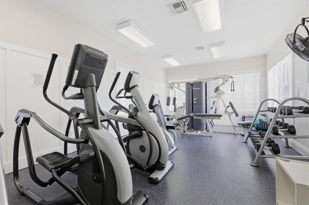 Active With Contract: $479,000 (3 beds, 2 baths, 2110 Square Feet)
