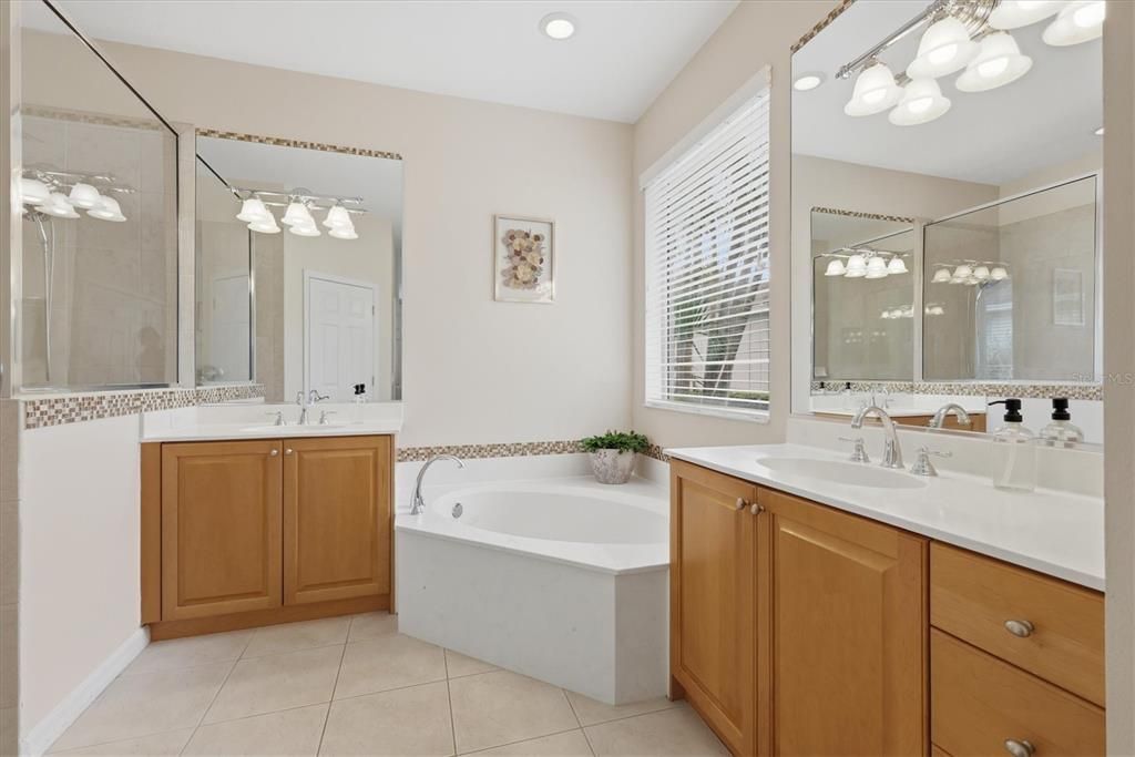 Active With Contract: $479,000 (3 beds, 2 baths, 2110 Square Feet)