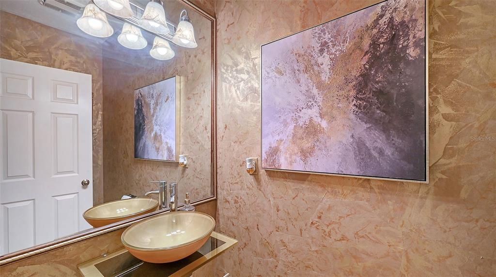 For Sale: $879,000 (3 beds, 4 baths, 2872 Square Feet)