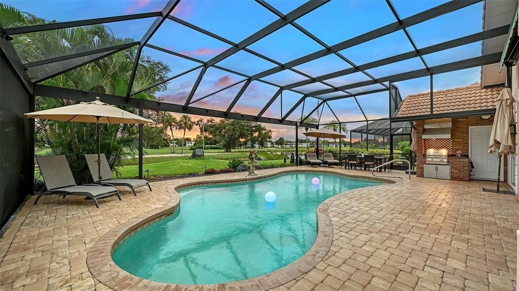 For Sale: $879,000 (3 beds, 4 baths, 2872 Square Feet)