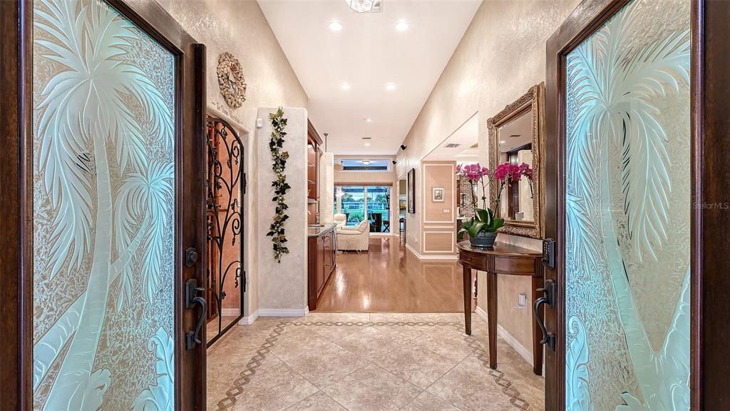 For Sale: $879,000 (3 beds, 4 baths, 2872 Square Feet)