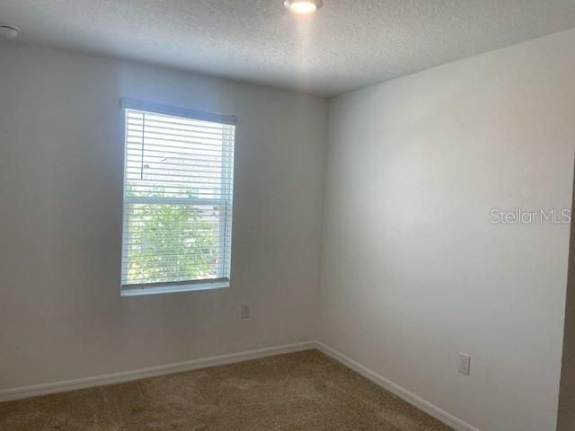 For Rent: $2,200 (3 beds, 2 baths, 1373 Square Feet)