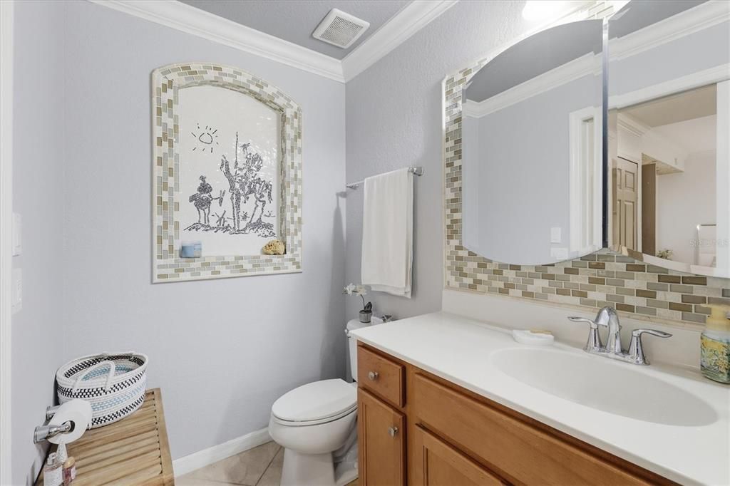 For Sale: $265,000 (2 beds, 2 baths, 1156 Square Feet)